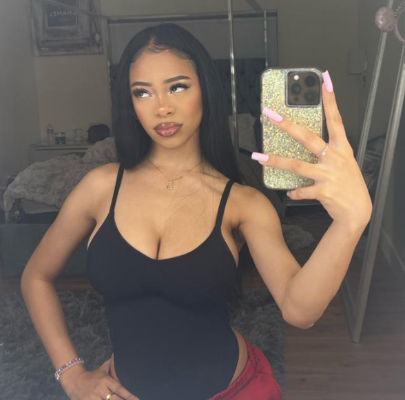 Aniya Wayans 